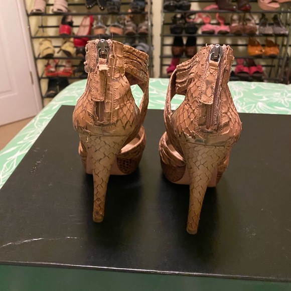 VINTAGE Gently Used Prada Heels - Picture 4 of 5